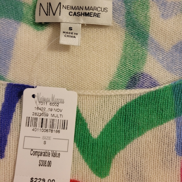 Cashmere Sweater - Picture 2 of 3